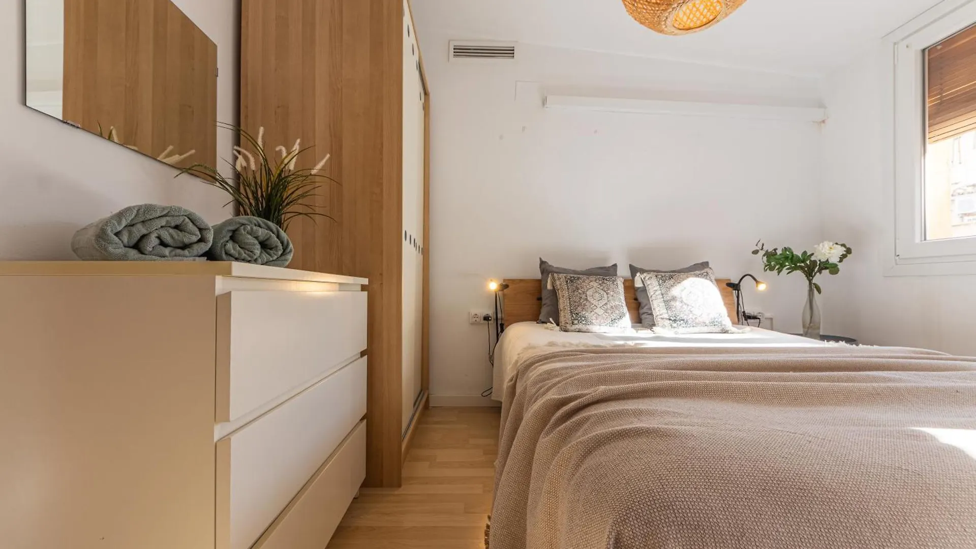 Grooovy Duplex Amb Terrassa Apartment Tarragona 0*,  Spain